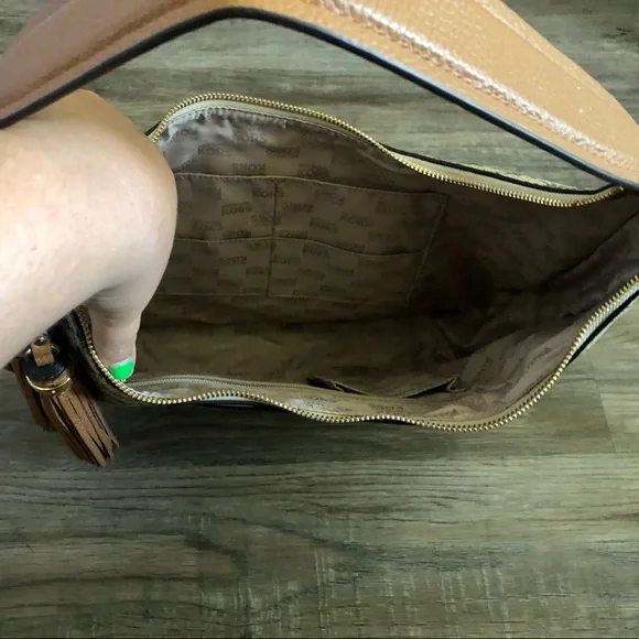 Like New Michael Kors Laryn Tan Coated Canvas Monogrammed Hobo Bag - Picture 8 of 8